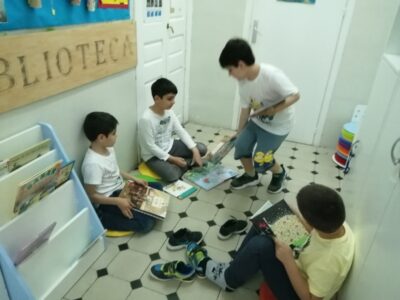 Els contes i la biblioteca a Carrilet