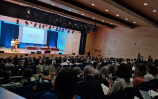 Sala amb 300 asisitents Carrilet TEA 50 anys